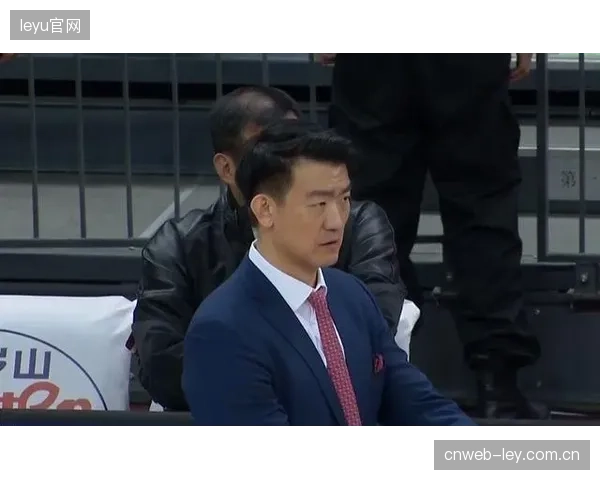 林庭谦在攻防两端展现全能身手，其转换进攻的发起能力是天津队关键一环。